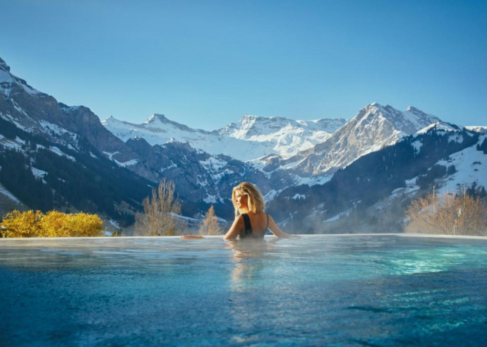 6 Fantastische Hotels mit beheizten Infinity-Pools in den Alpen